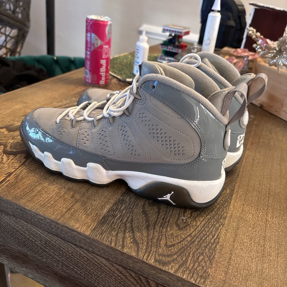 Air Jordan 9 Retro "Cool grey"